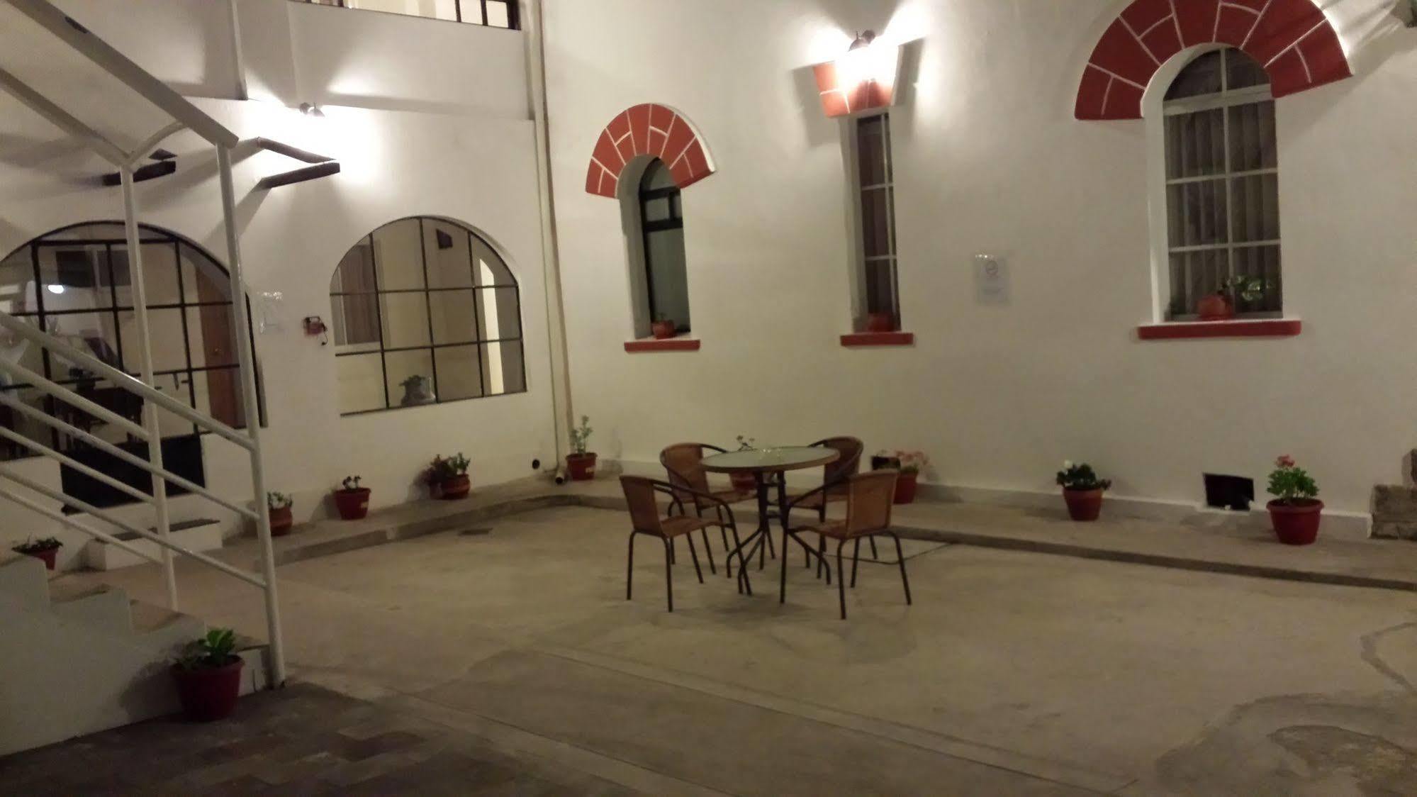 Heritage Inn Quito Exteriör bild